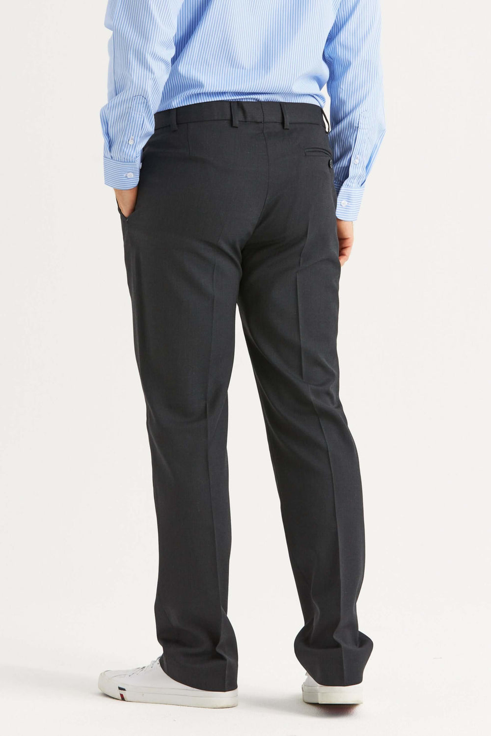 Mörkgrå kostymbyxor i ullstretch