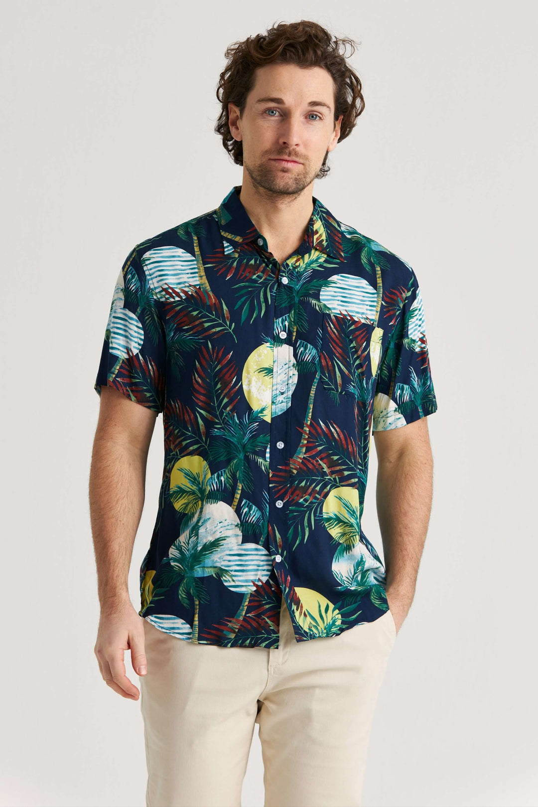 Marinblå viskos-skjorta