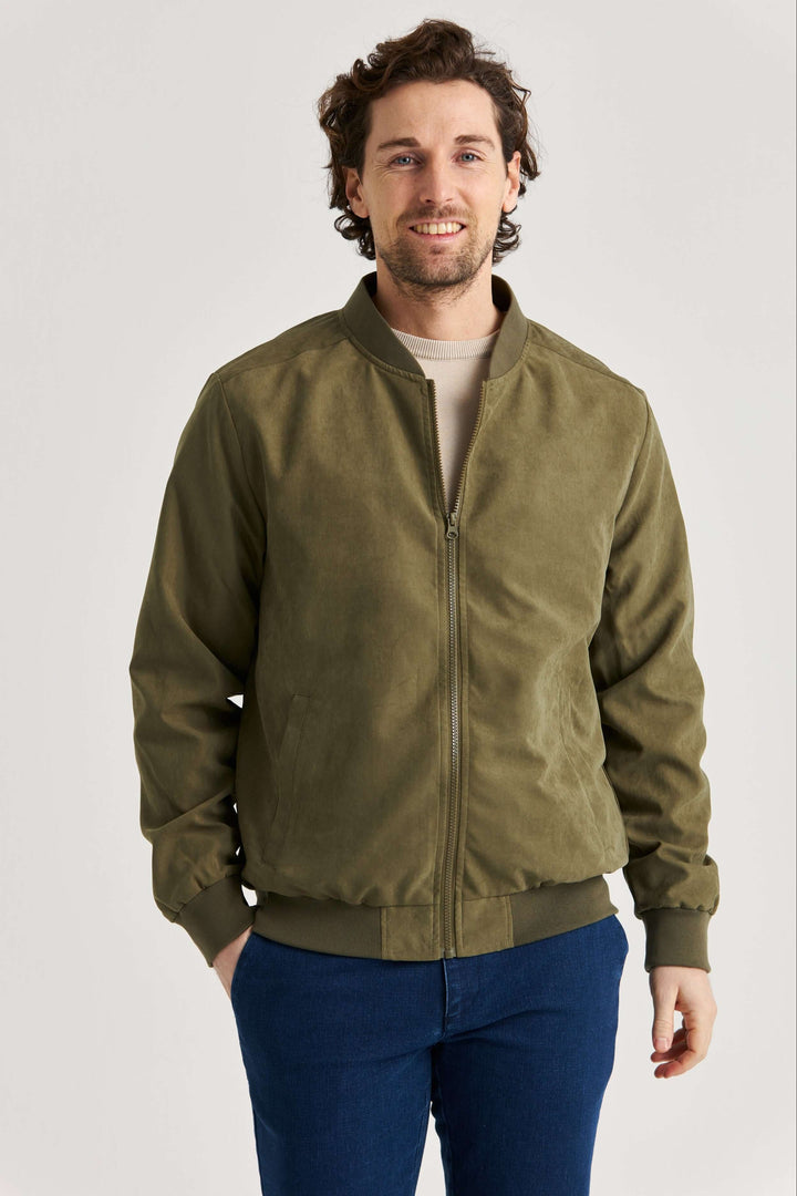 Catalina Jacka Olivgrön