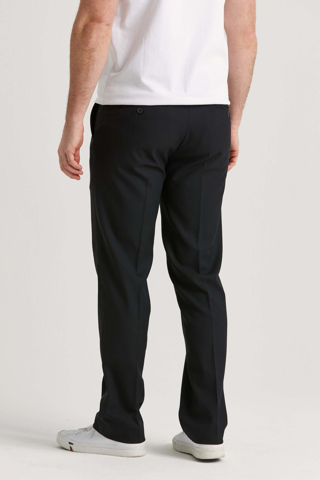 svarta kostymbyxor i ullstretch