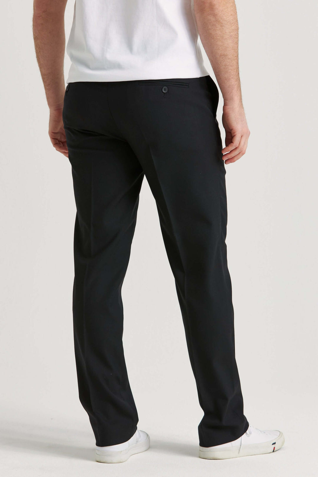 svarta kostymbyxor i ullstretch