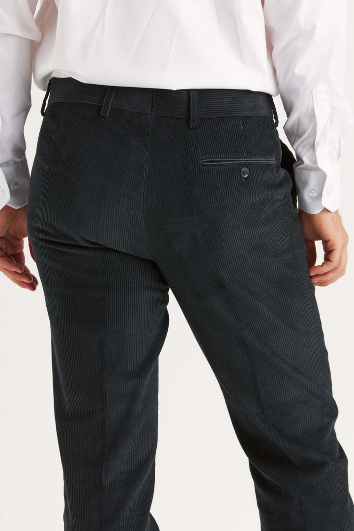 manchesterbyxa grå regular fit