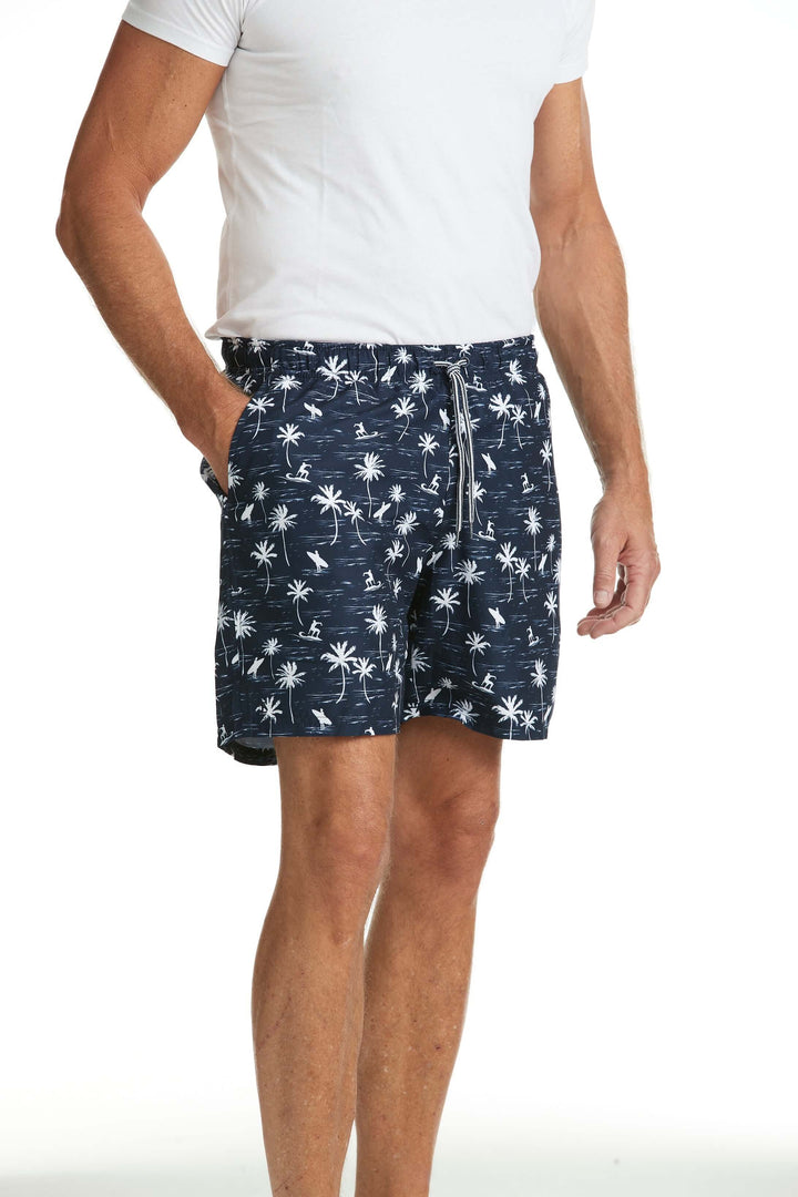 Palmmönstrade badshorts