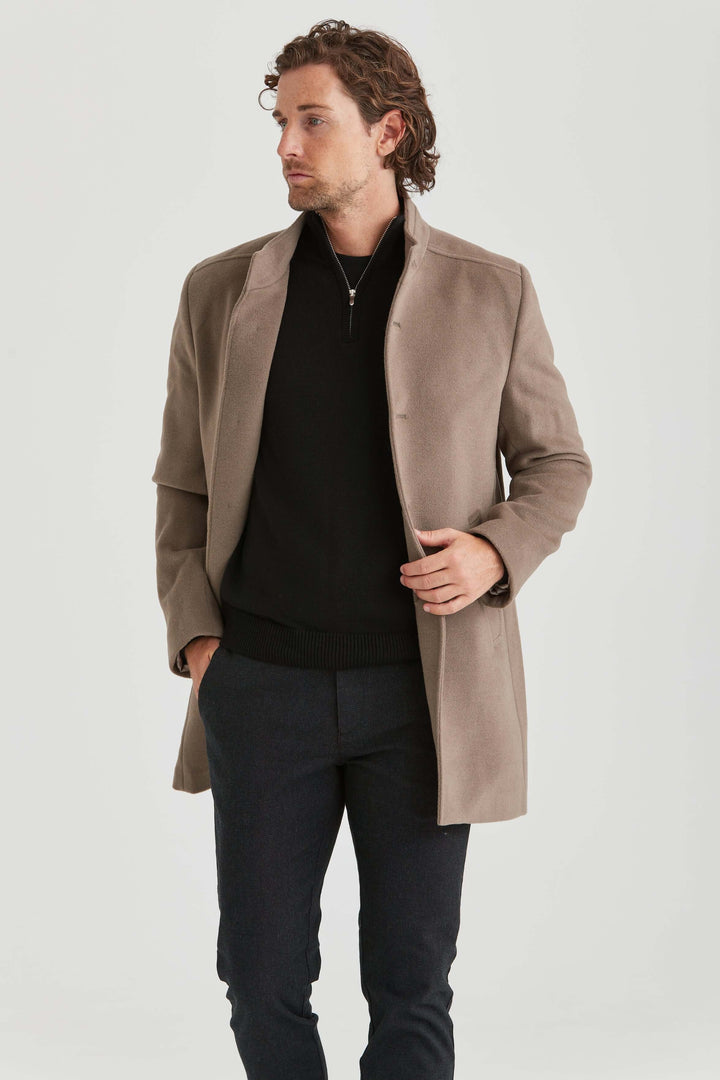 Beige Ullrock