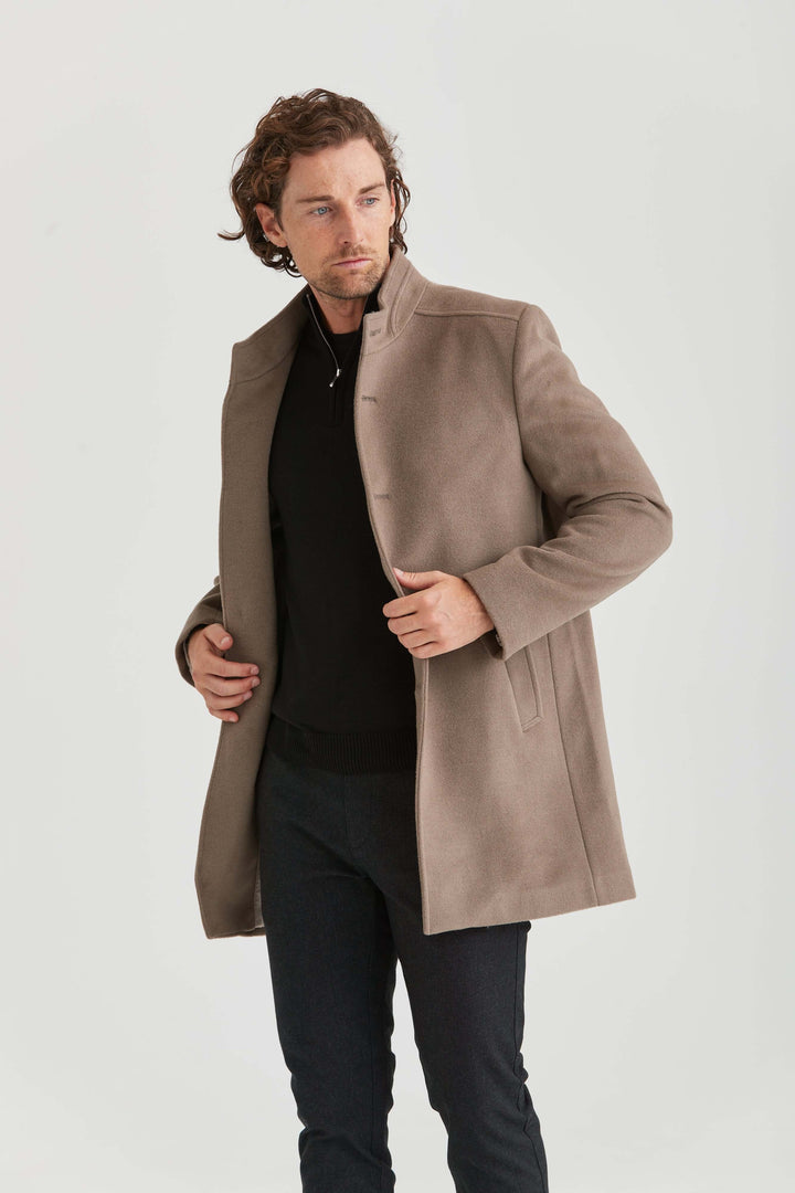 Beige Ullrock