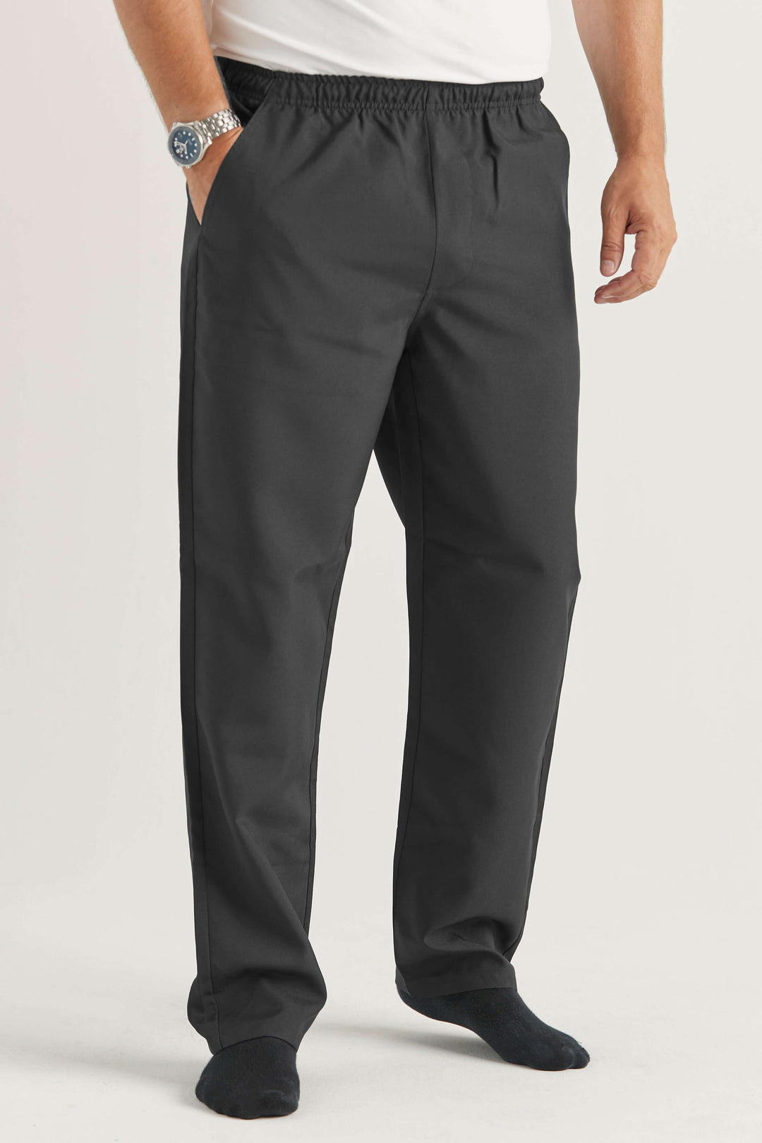 grå byxa med resår i midjan