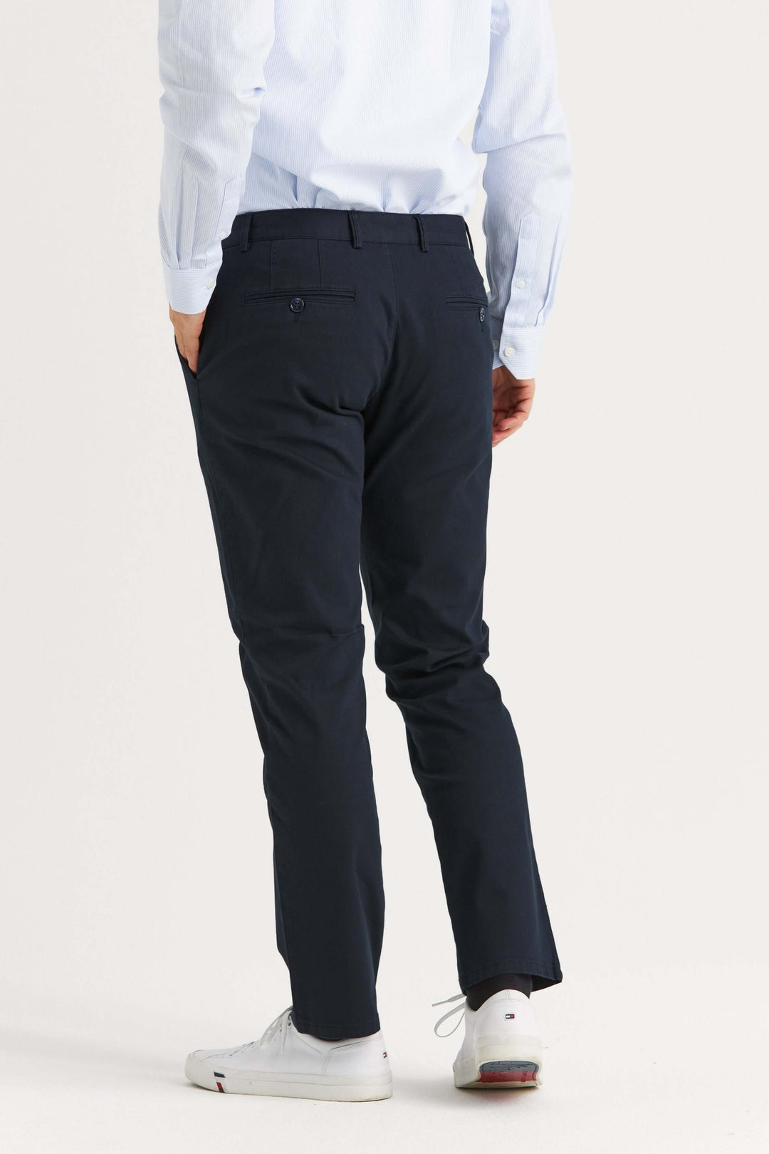 Marinblå Chinos med stretch