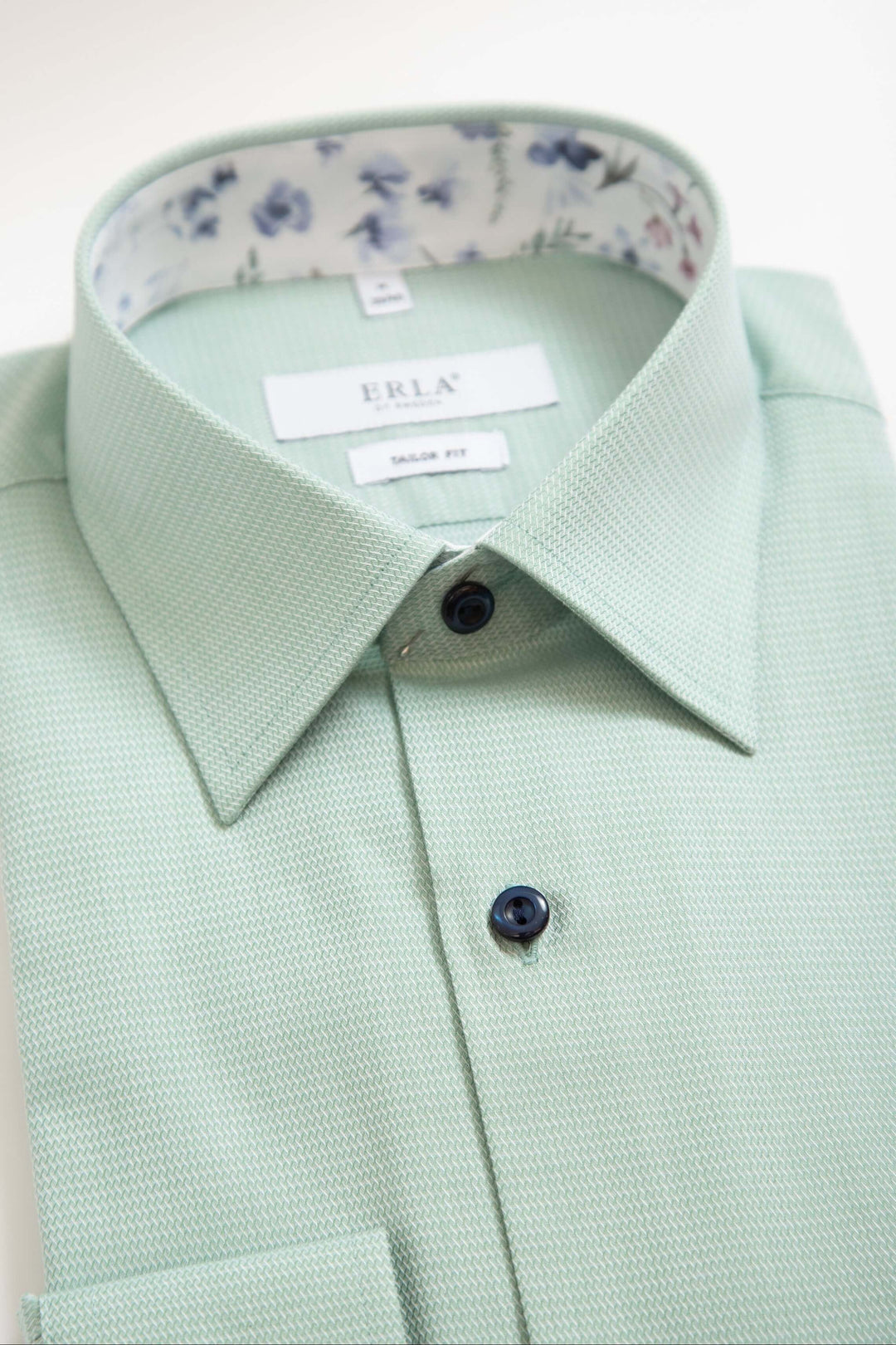 Grön Skjorta med Kontrast