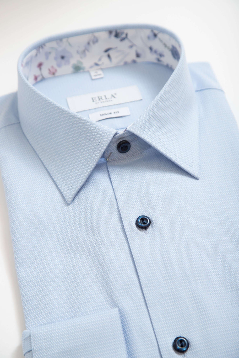 Ljusblå Skjorta med Kontrast