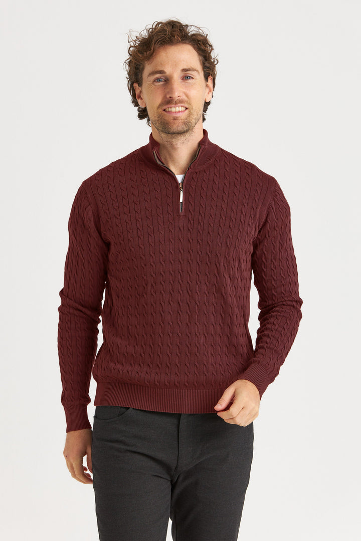 Vinröd Kabelstickad Halv-Zip Tröja