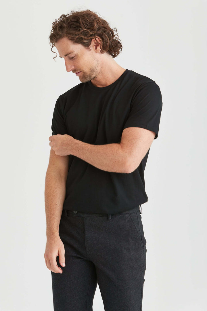 Core T-shirt Svart