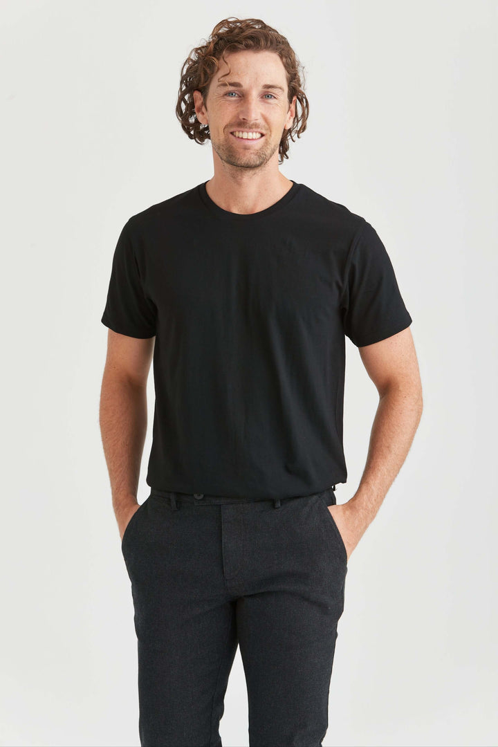 Core T-shirt Svart