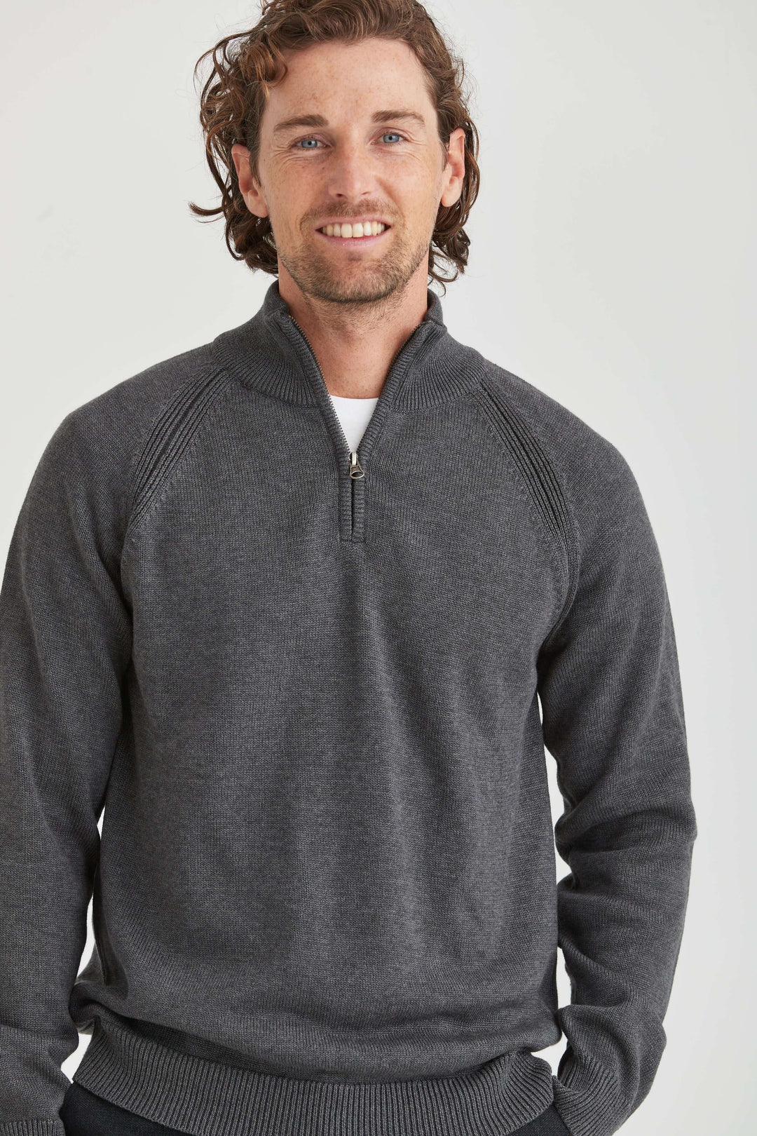 Grå Stickad Halv-Zip Tröja