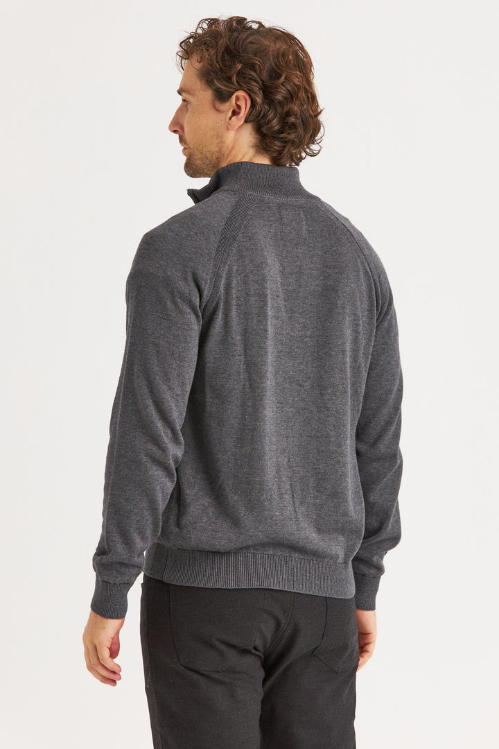 grå stickad halv-zip tröja