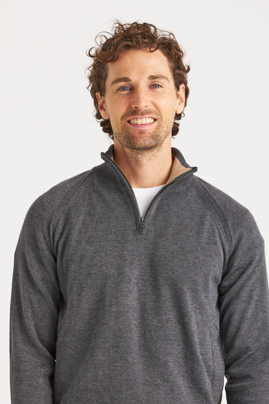 grå stickad halv-zip tröja