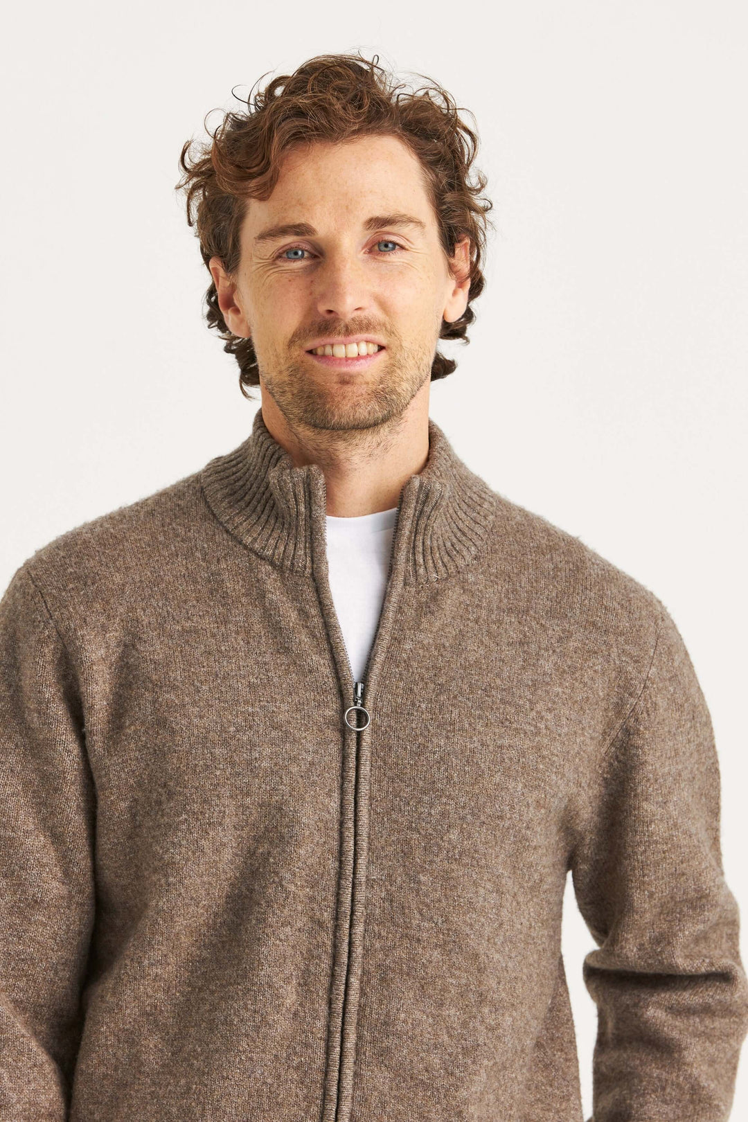 Beige Stickad Ziptröja i mjuk kvalitet