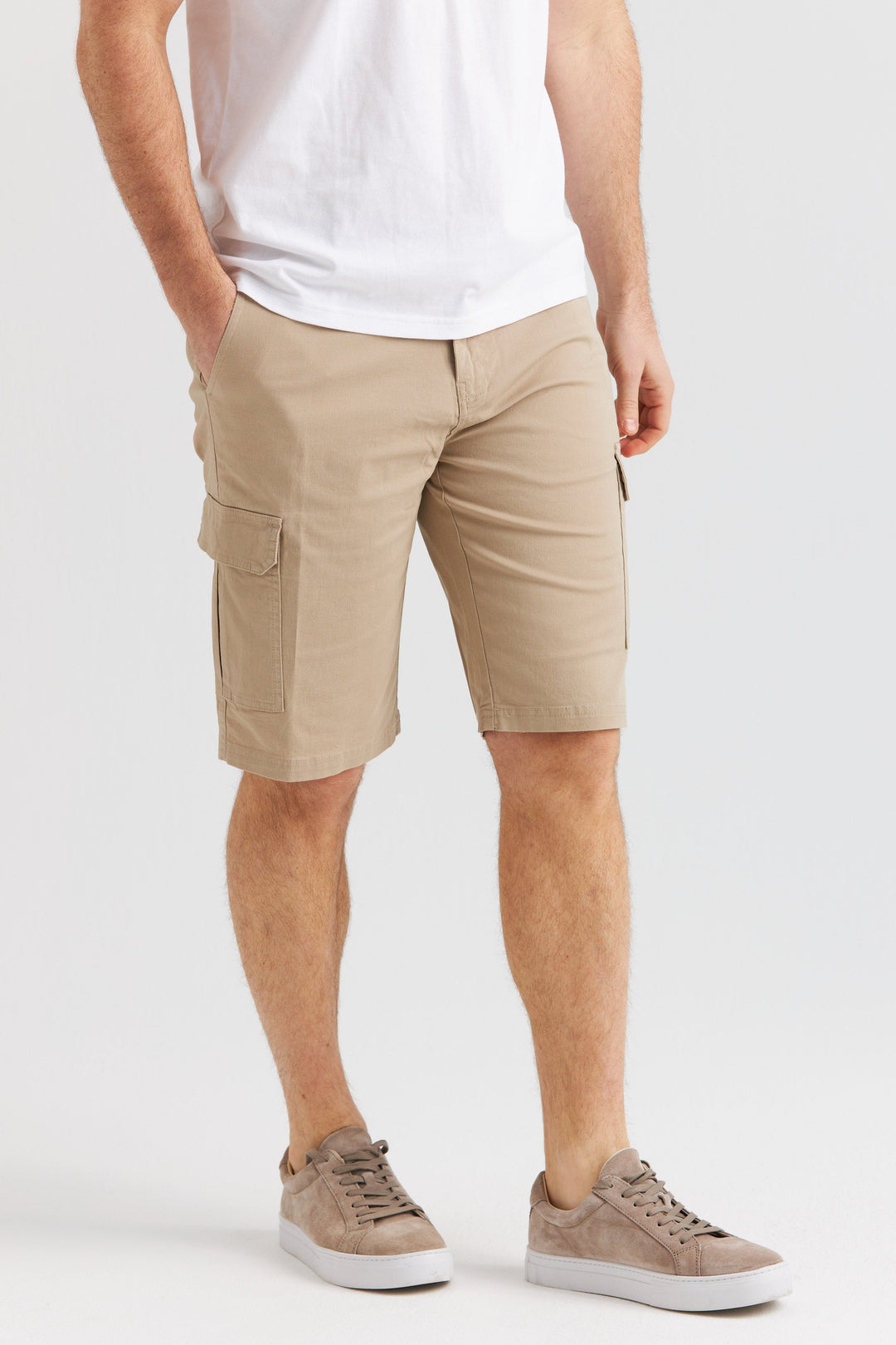 Beige shorts med benficka