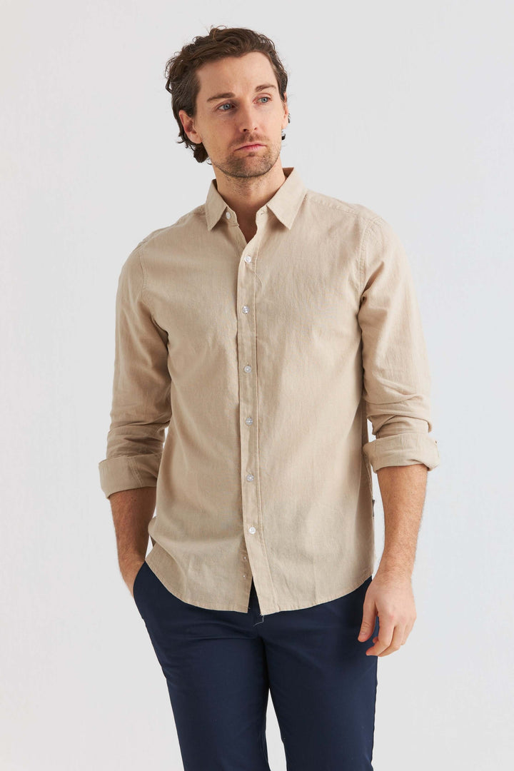 Linneskjorta Sand