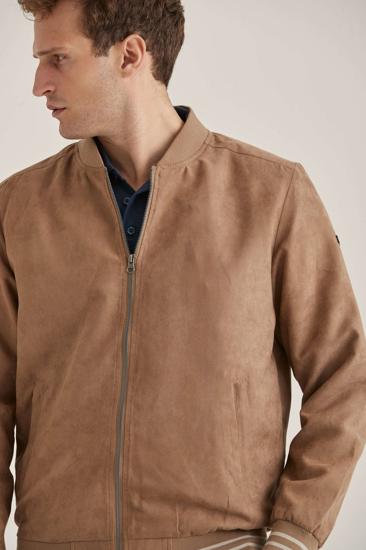 Alcantara Bomberjacka Brun