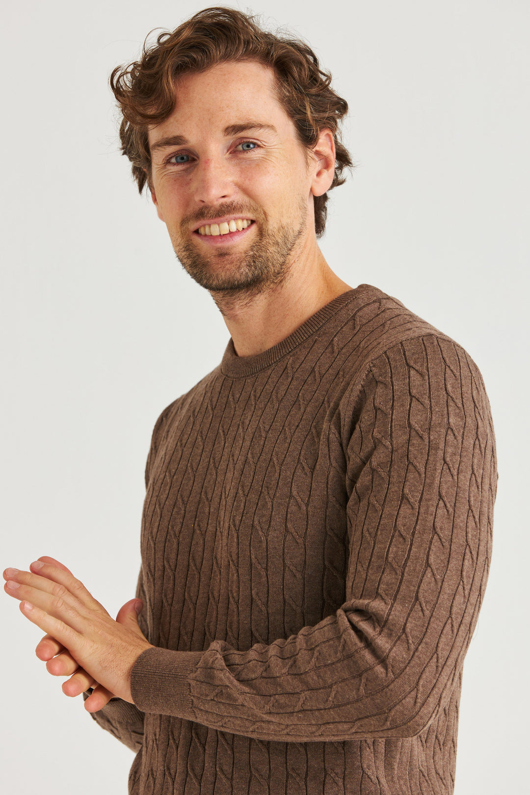 Brun Kabelstickad Crew Neck