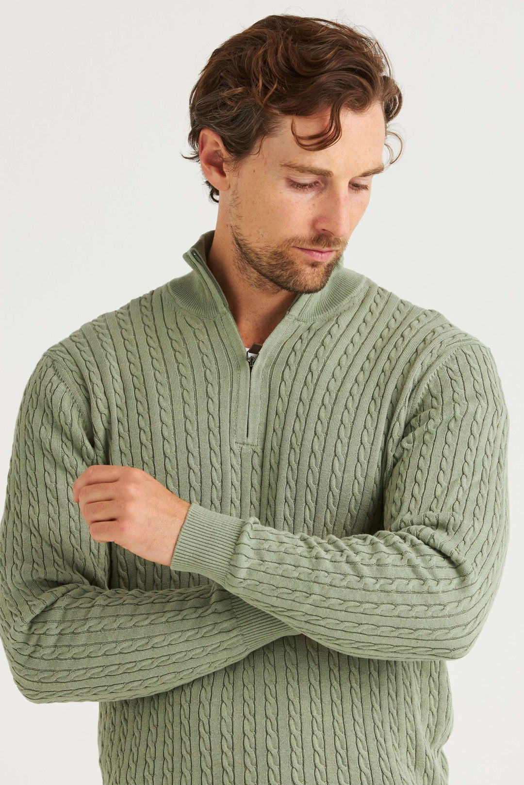 Grön kabelstickad tröja half zip