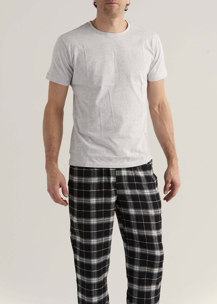 Pyjamas i rutig flanell - Ljusgrå