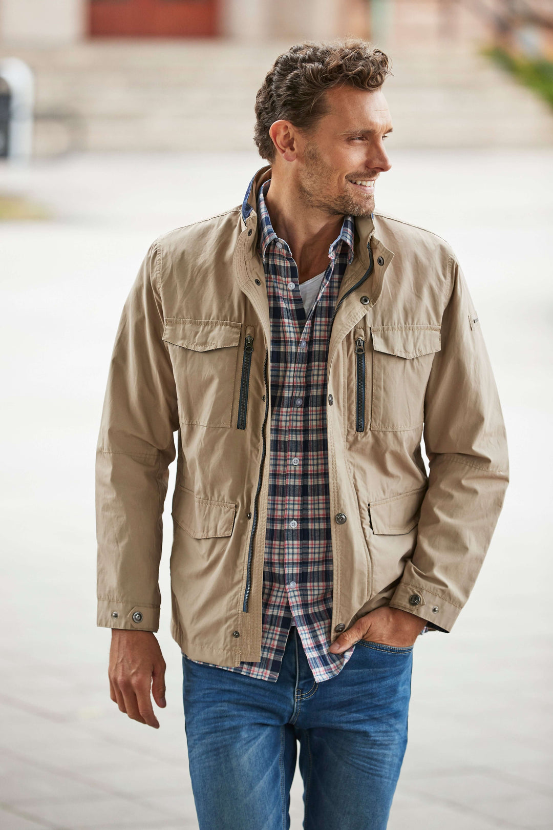 Fieldjacka i Beige