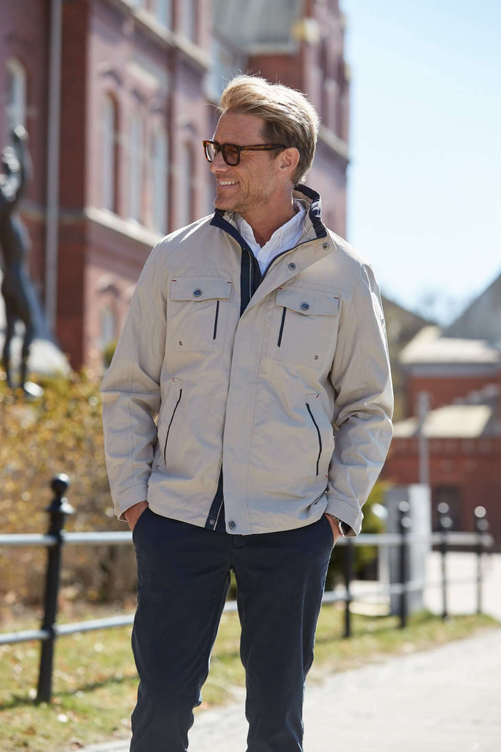 Herrjacka Field Beige